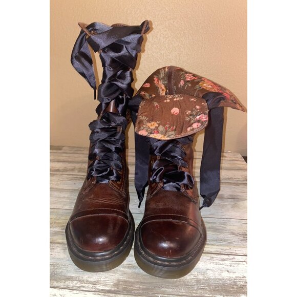 Dr Martens Triumph 1914 Brown Leather Floral Fold-Over Boots 14 Eyelet Women’s 7 - Picture 10 of 16